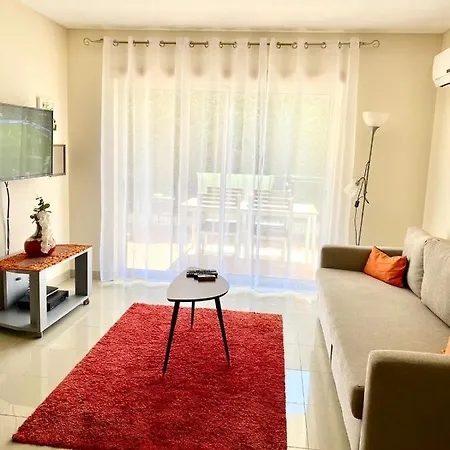 Olhos D'agua T1 - Praia, Sol E Felicidade Apartment *