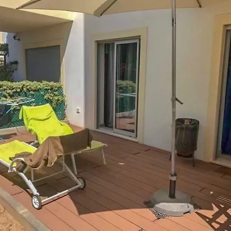 Olhos D'agua T1 - Praia, Sol E Felicidade Apartment