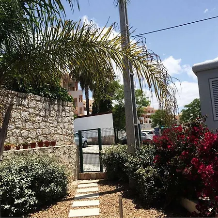 Olhos D'água T1 - Praia, Sol E Felicidade Apartamento *