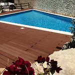 Olhos D'agua T1 - Praia, Sol E Felicidade